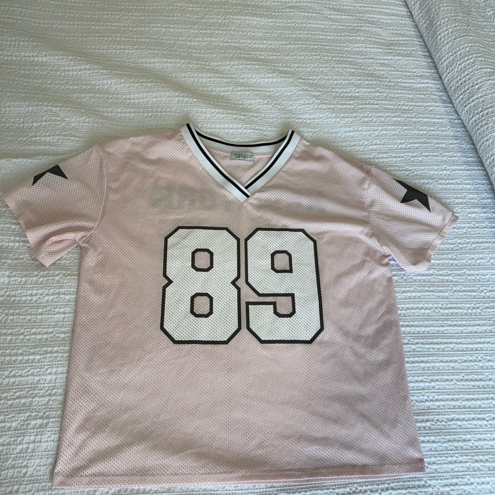 Pink Mesh Jersey Top with White '89' Athletic Graphic
